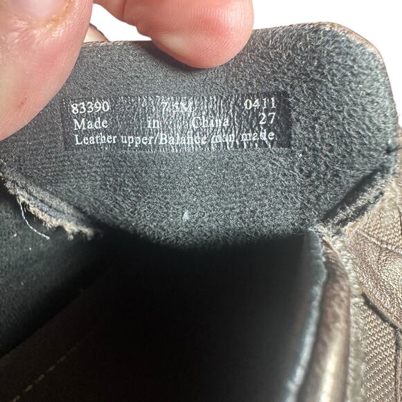 Clarks Metallic Bronze Leather Cross-Strap Slip-Ons - Size 7.5 - Picture 10 of 11